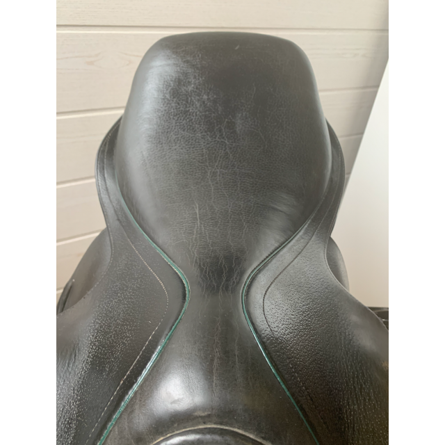 Selle Ronzon Diamond Jump 17" noir