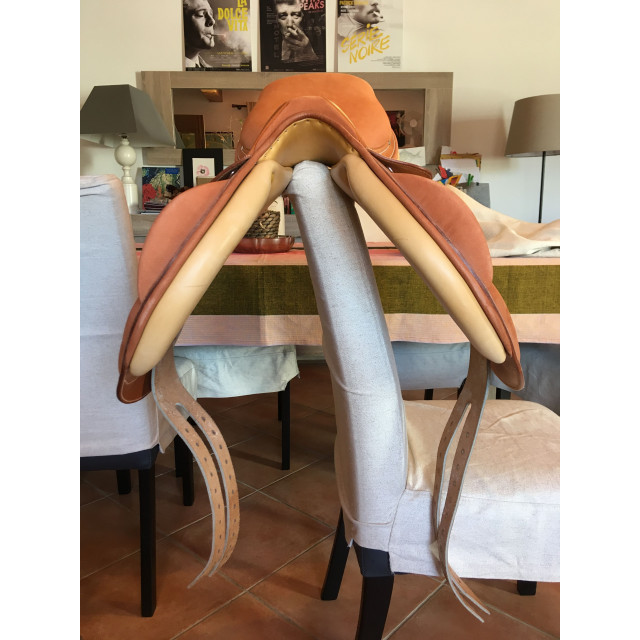 Selle Hermes cross neuve  17.5 pouce
