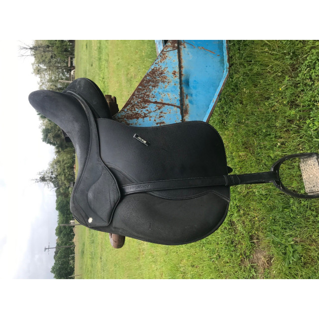 Selle mixte Wintec 2000 17,5 pouces