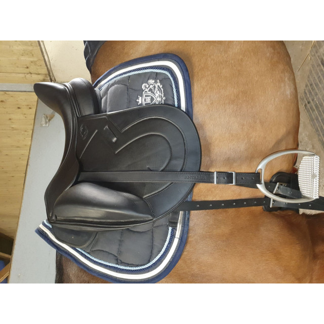 Selle de dressage Antarès Signature neuve