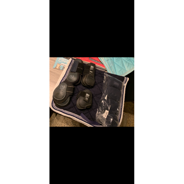 Tapis de dressage fait main bleu marine