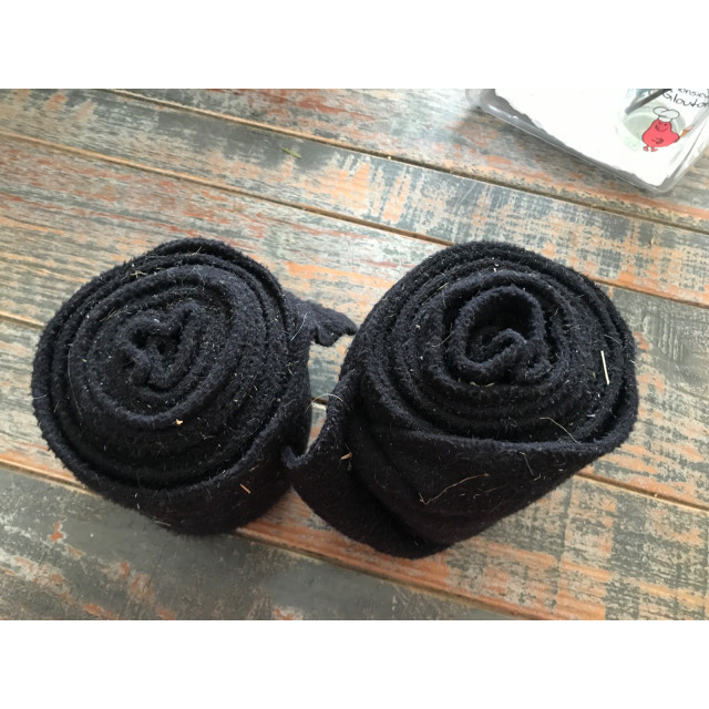 Bande de polo noires