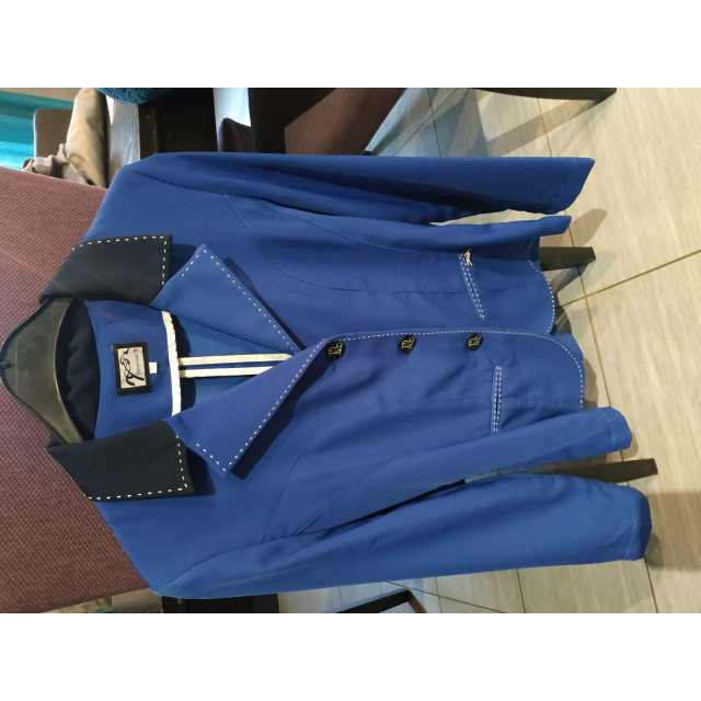 Veste de concours Pénélope leprevost bleu roi et col marine T 36