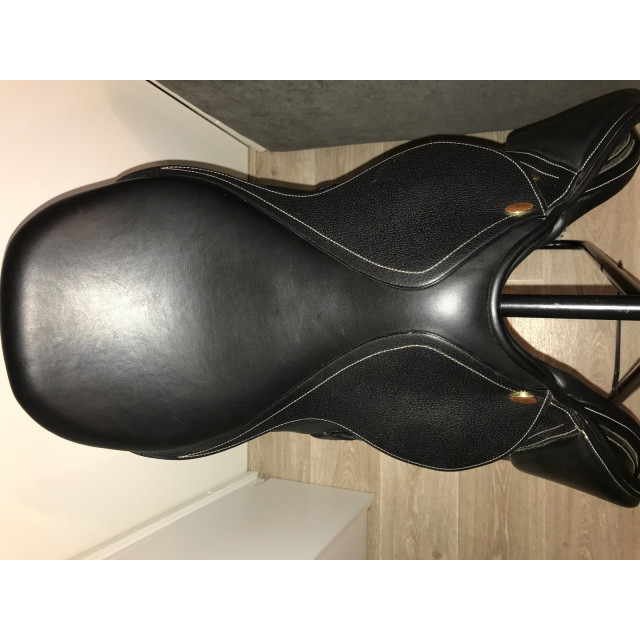 Selle Eric Thomas la Baule