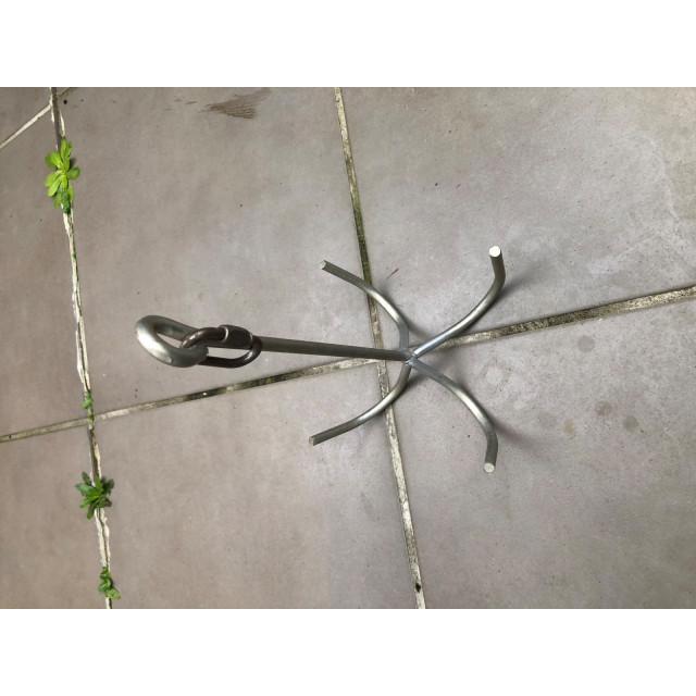 Ancre d’attache 4 branches