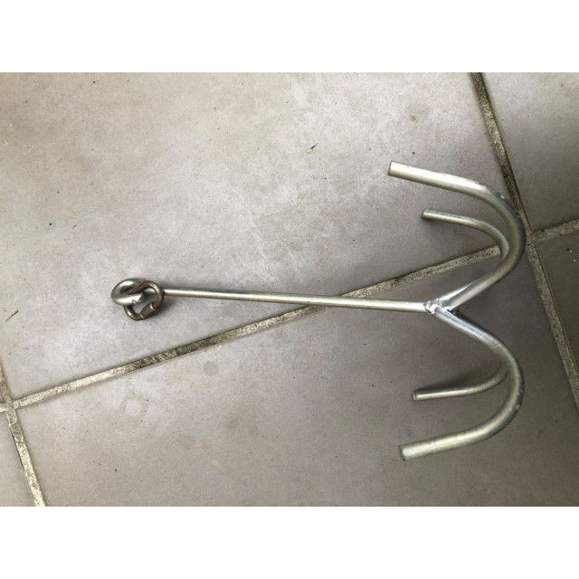 Ancre d’attache 4 branches