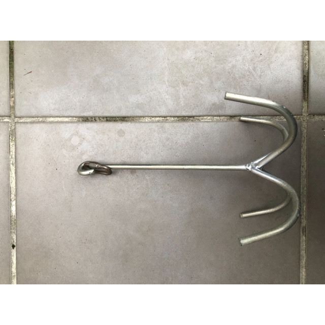 Ancre d’attache 4 branches