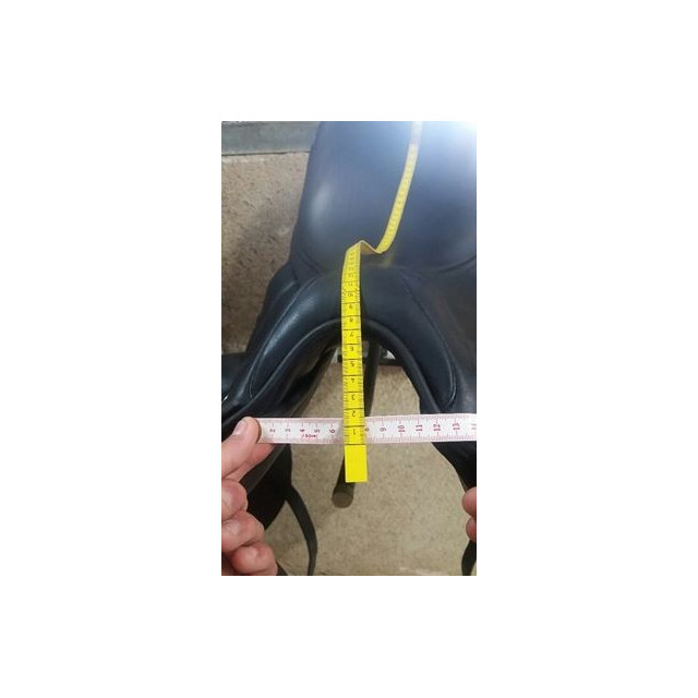 Antares Dressage 18'' equipée