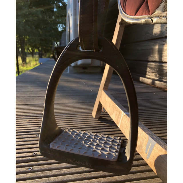 Selle fouganza équipée