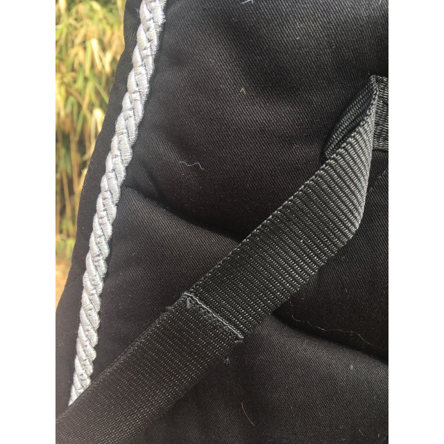 Tapis noir Sierrra