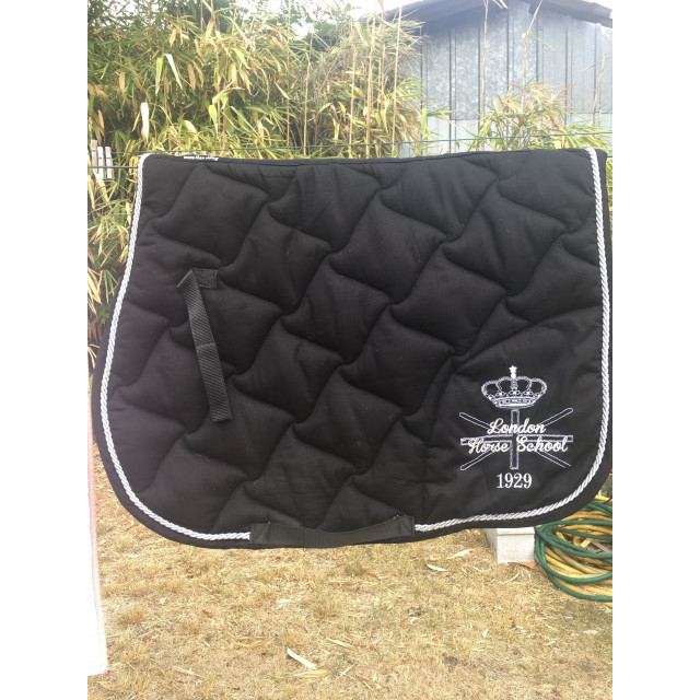 Tapis noir Sierrra