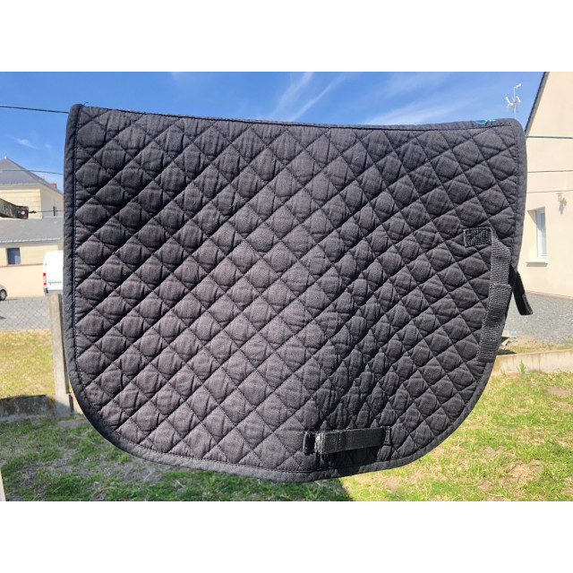 Tapis noir  Fouganza