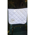 Tapis blanc dressage macel