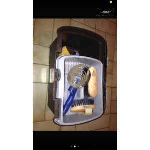 Boite et Brosses