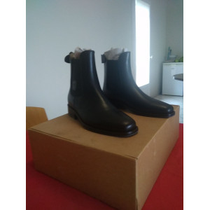 Boots Francesca T