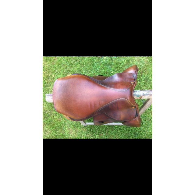 Selle Henri de rivel