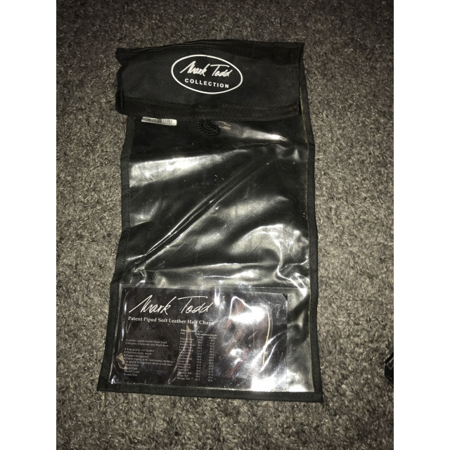 Mini chaps mark todd noire et rose