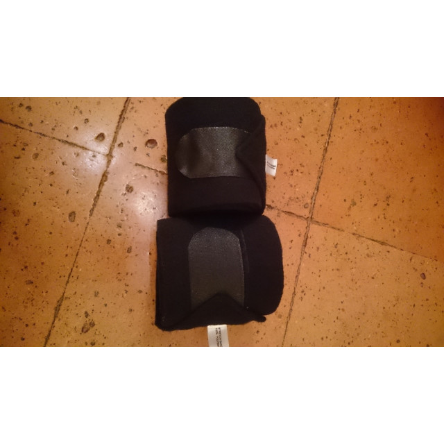 Paire de bandes de polo noires. Neuves