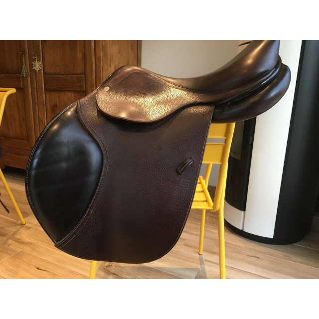 Selle GBS 17 pouces équipée