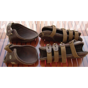 Protections / Guêtres en cuir Chetak