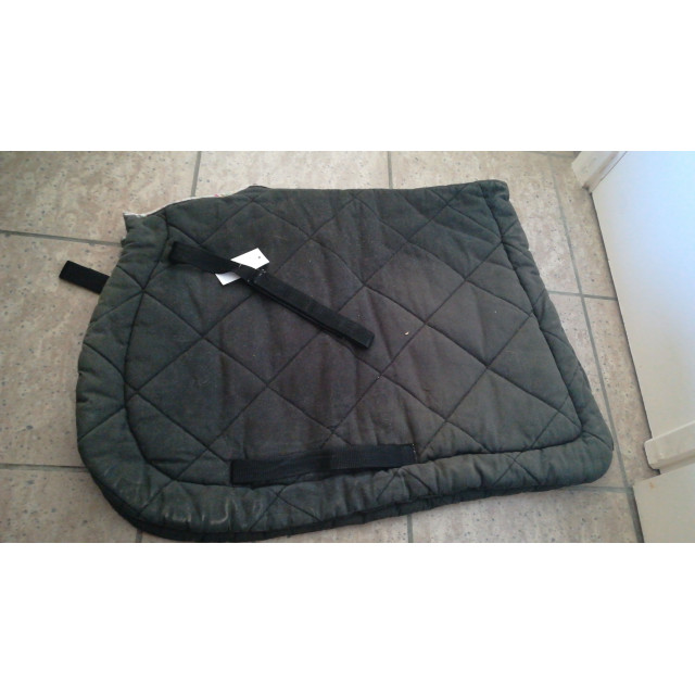 Tapis noir Samantha découpe garrot