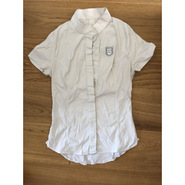 chemise de concours blanche
