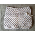 Tapis blanc dressage