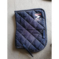 Tapis bleu marine