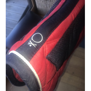 tapis de selle rouge