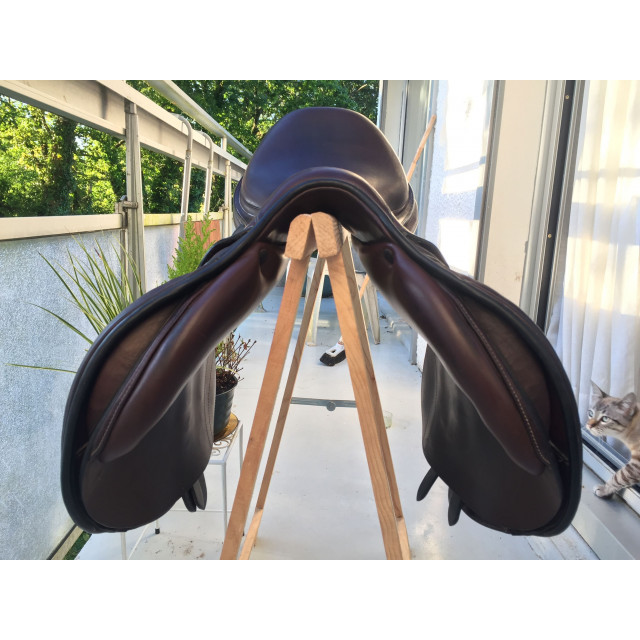 Selle equiline