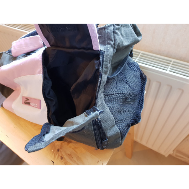 Sac de sport mais convient pour les affaires d'équitation.