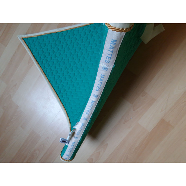 TAPIS MATTES
