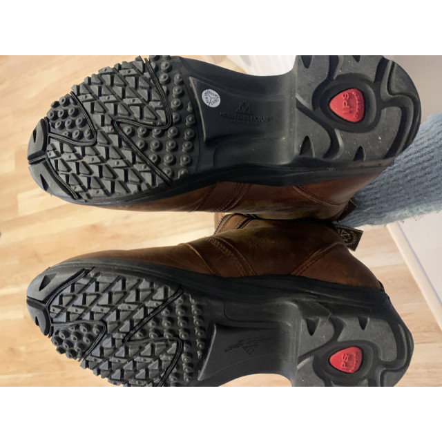 Boots Mountain Horse Snowy 36