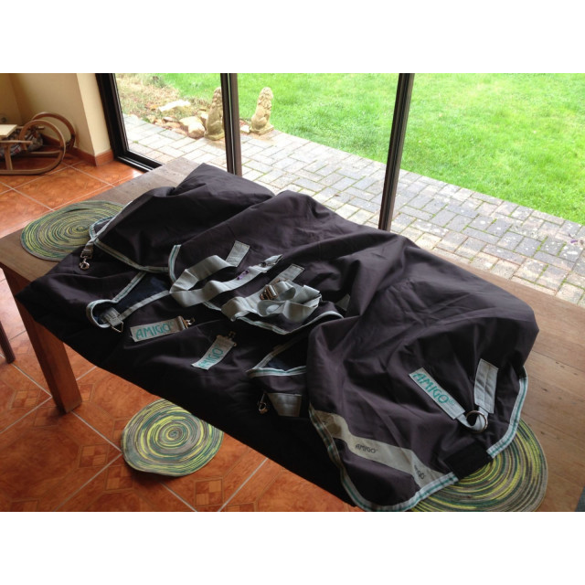Couverture Amigo Horseware Bravo 12 imperméable et polaire