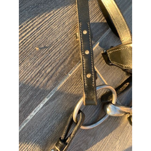 BRIDON COMPLET AVEC MORS + RENES - TRES BON ETAT