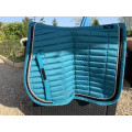 tapis bleu hkm
