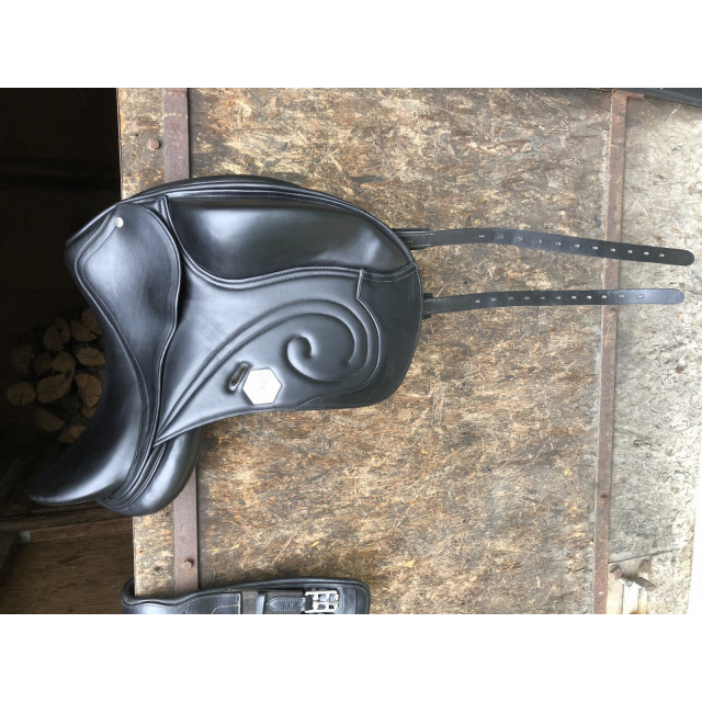 Selle de dressage