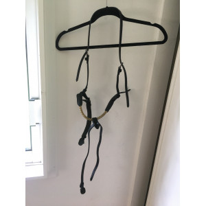Muserolle en corde cheval