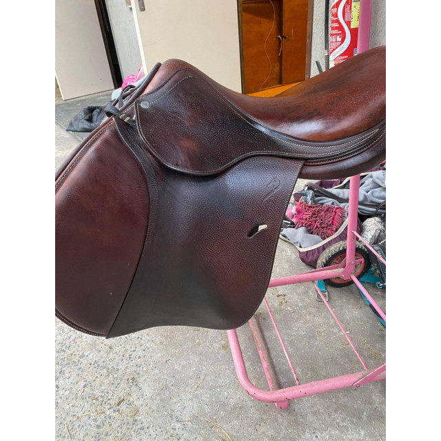 Selle Antarès taille 17,5