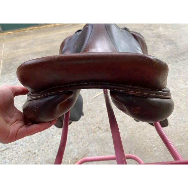 Selle Antarès taille 17,5