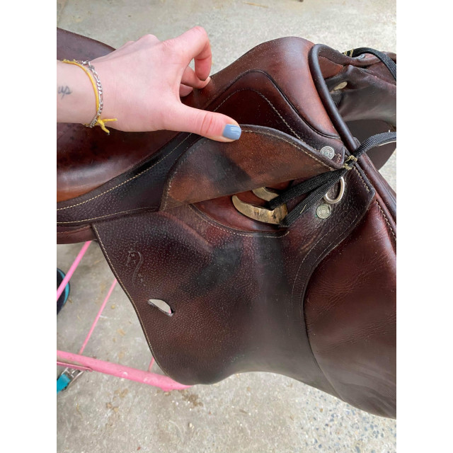 Selle Antarès taille 17,5