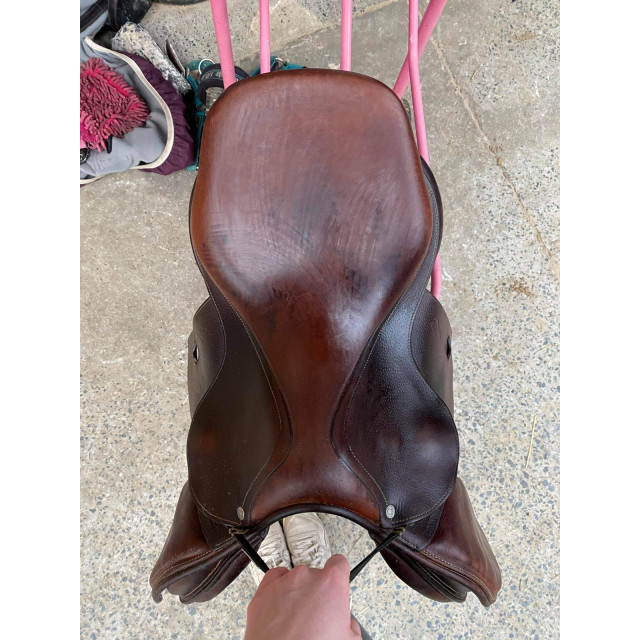 Selle Antarès taille 17,5