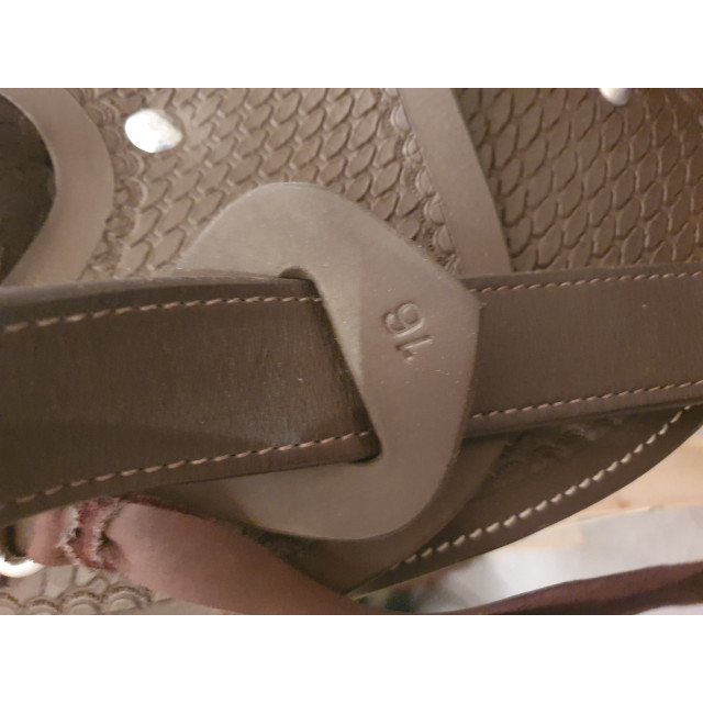 VENDS SELLE WESTERN SYNTHETIQUE