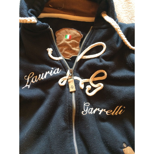 Sweat Lauria Garelli