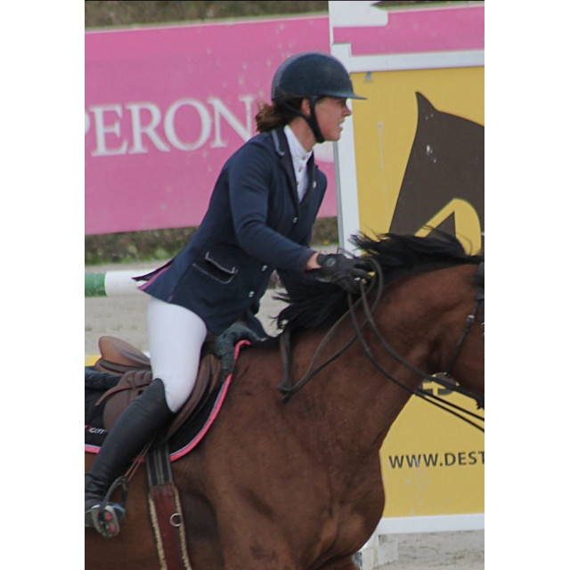 Veste animo italia taille 40-42 francais