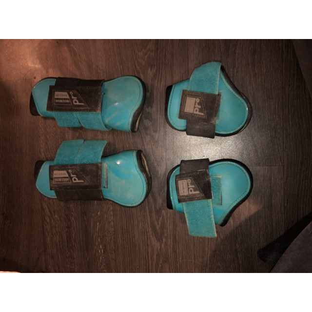 Ensemble bleu turquoise