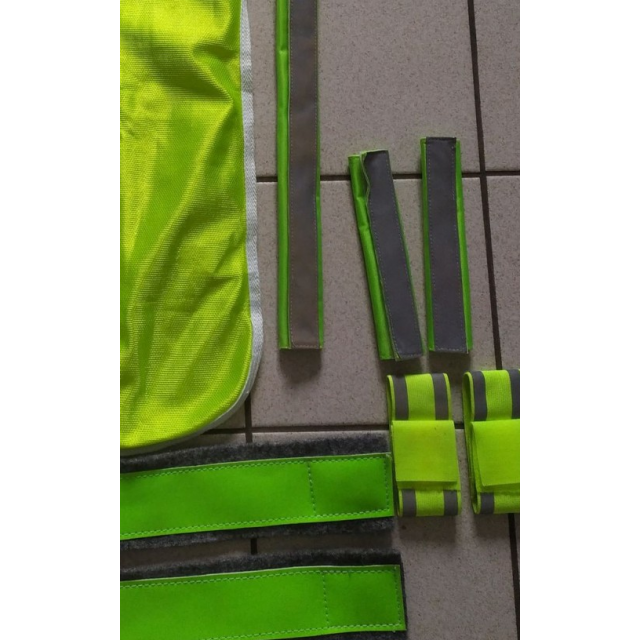 Lot matériel réflechissant/fluo cheval et cavalier