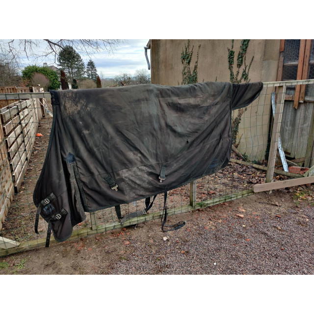 Couverture de box 155cm