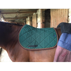 Ensemble Tapis/Bonnet Equidees