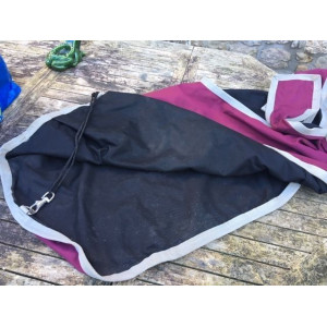 Couvre rein imperméable bordeaux pour  poney D